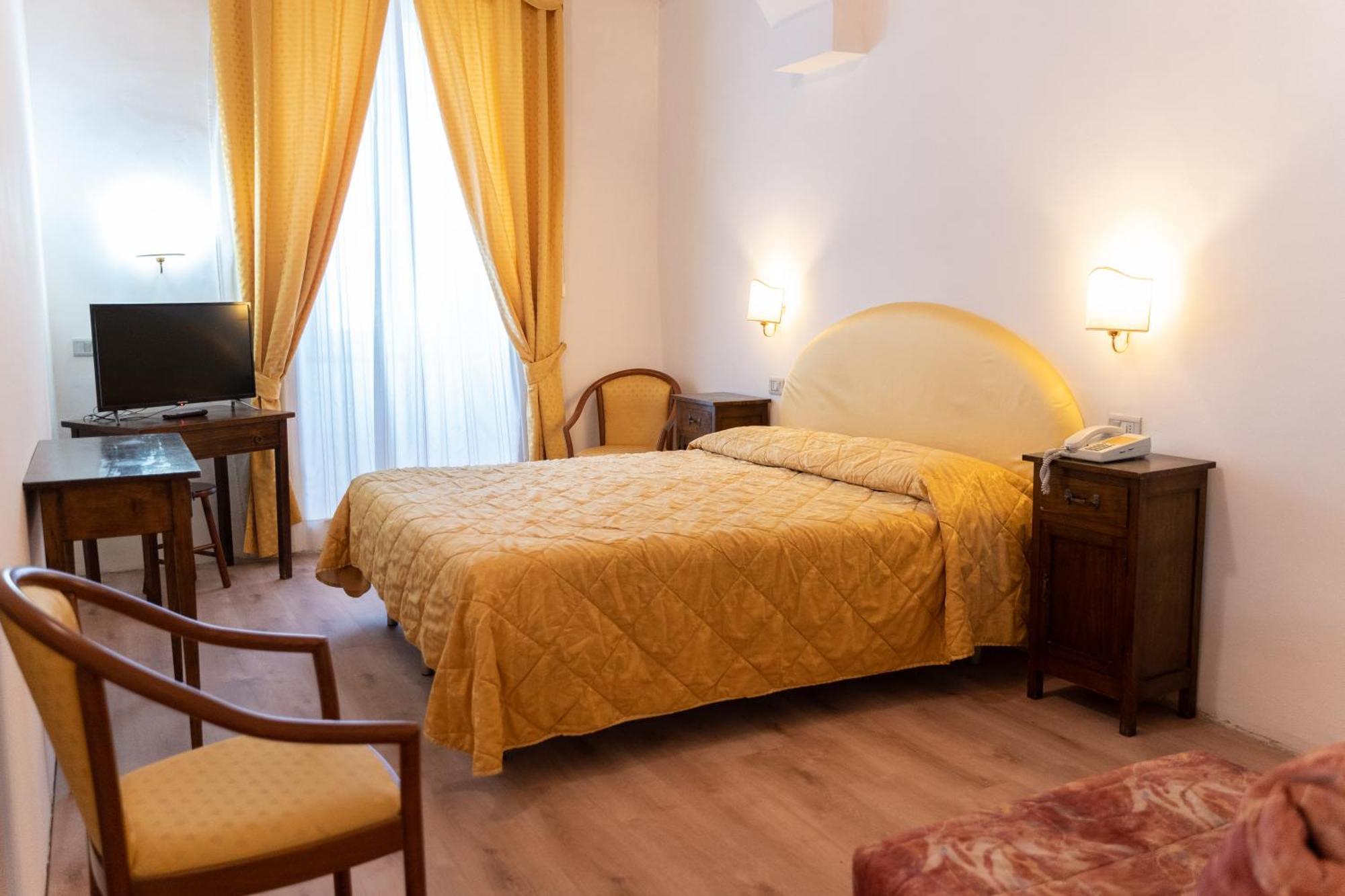 Hotel Belvedere أسيسي المظهر الخارجي الصورة