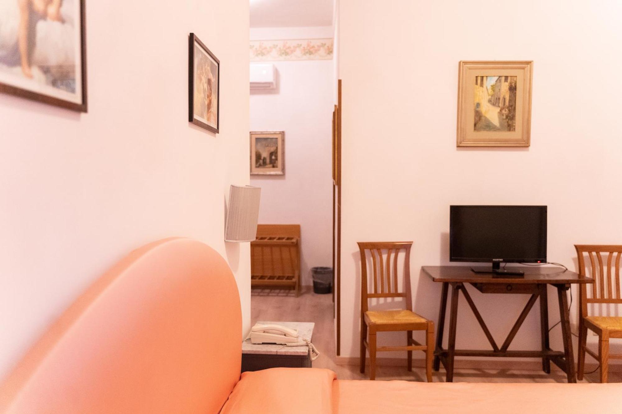 Hotel Belvedere أسيسي المظهر الخارجي الصورة